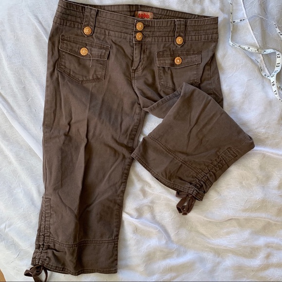 No Boundaries brown capri pants juniors 11 average